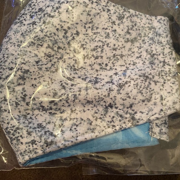 Mask - Picture 2 of 2